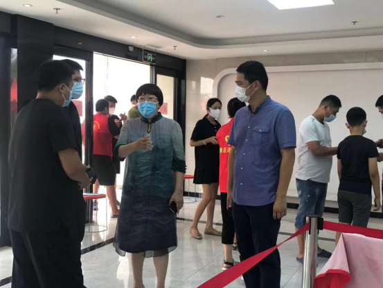 区工商联疫情下沉工作(图1)