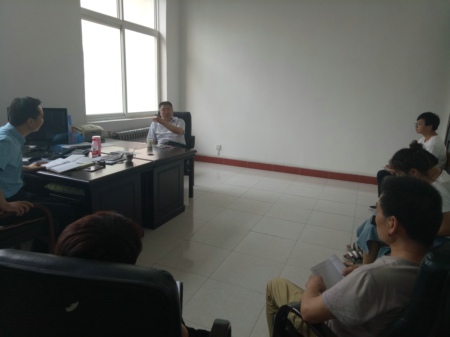 新密市工商联召开精准扶贫专题例会(图2)