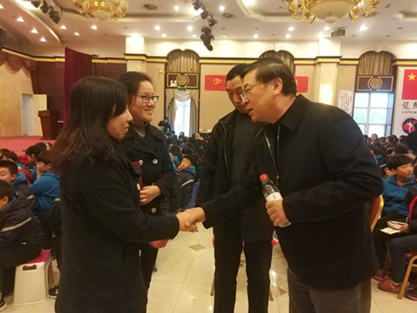 管城区商会开展“不忘初心跟党走 红色文化进社区”系列活动(图2)