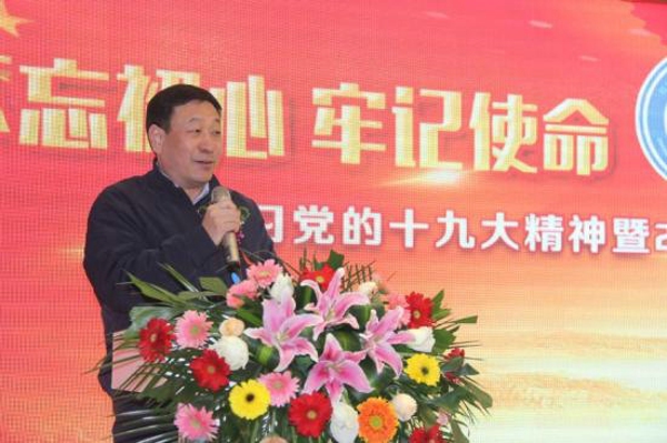 郑州市二七区工商联百荣华中商会三周年庆典隆重举行(图2)