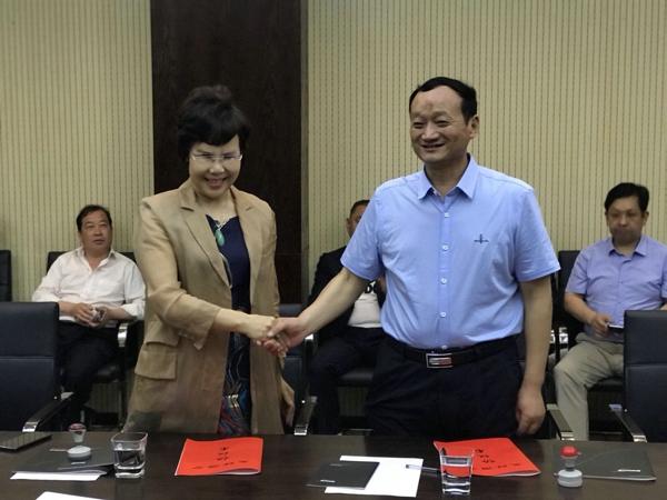 新郑市工商联与原阳县工商联缔结“友好商会”(图5)