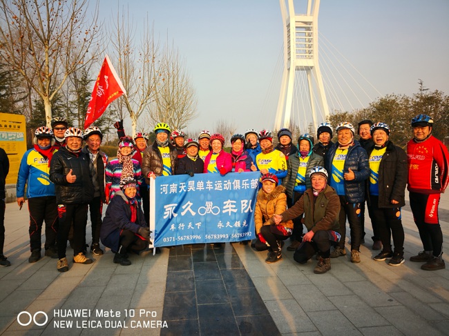 惠济区工商联会员企业天昊单车俱乐部举行2019迎新春单车骑行活动(图2)