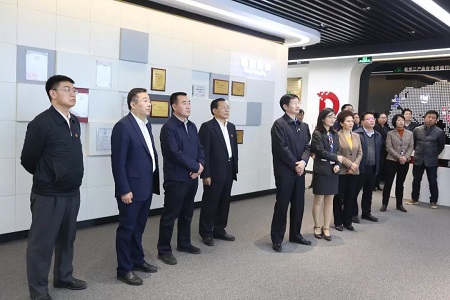 全国工商联第五联系调研组高新区调研，点赞高质量发展(图1)