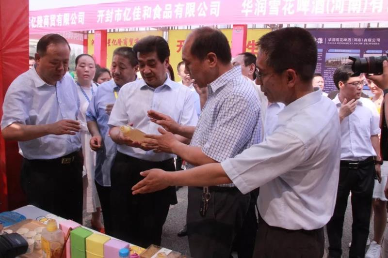 惠济区非公企业积极参加河南省食品安全宣传周活动(图1)