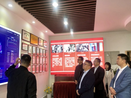 市工商联调研团到高新区调研中小型民营企业运行情况(图2)