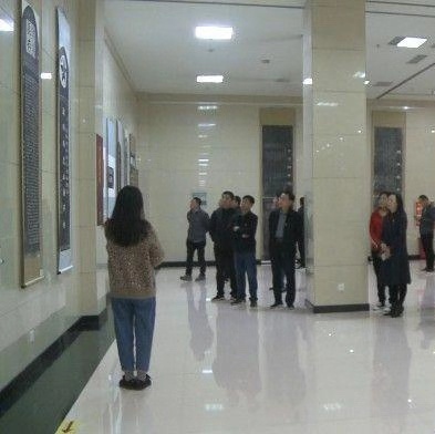 荥阳市工商联开展“不忘初心 牢记使命”党员活动日(图1)