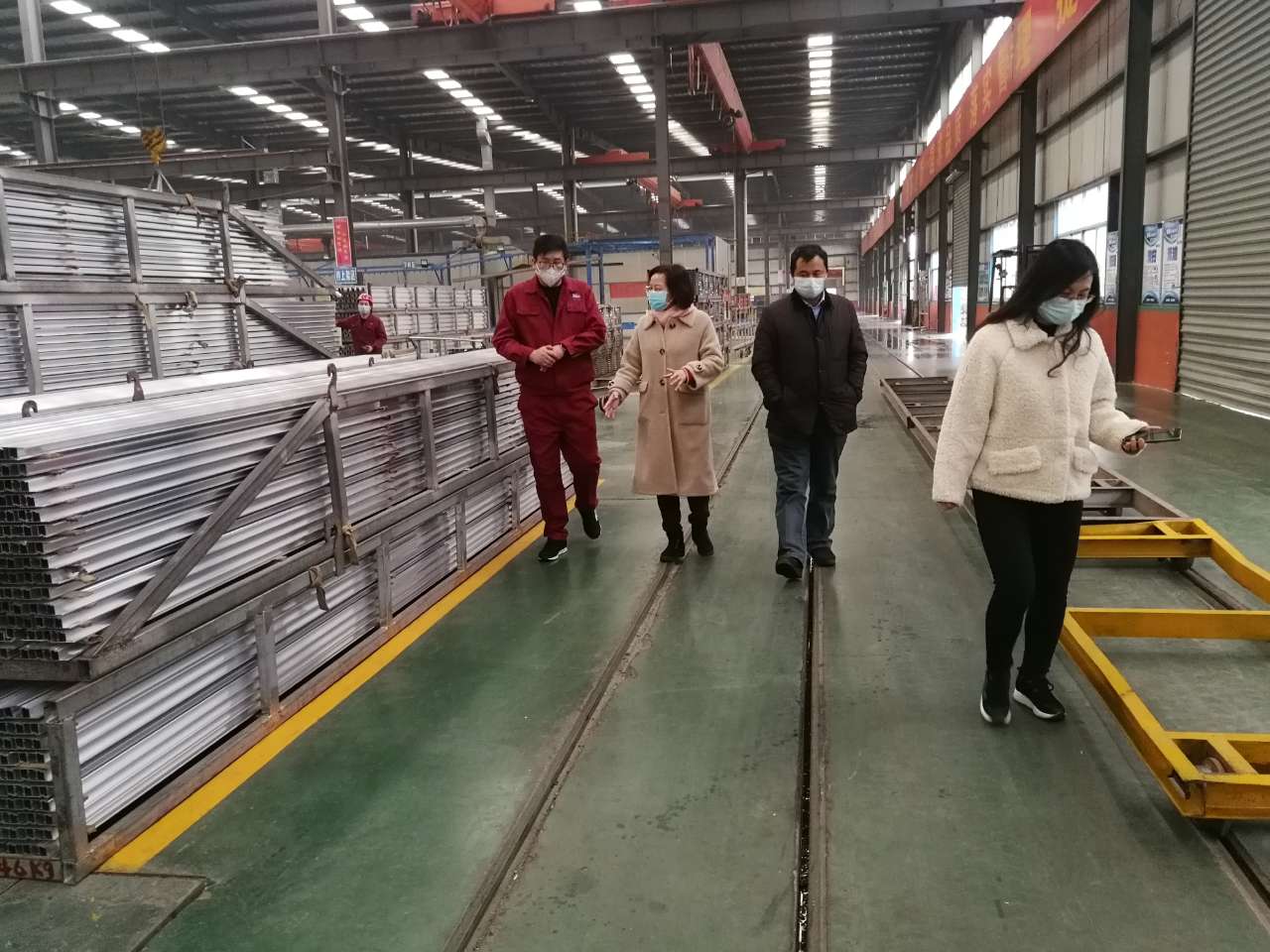 登封市工商联到卢店镇调研督导企业复工复产工作(图2)