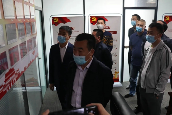 市委常委、统战部部长杨福平莅临郑州市南平商会调研指导工作(图5)