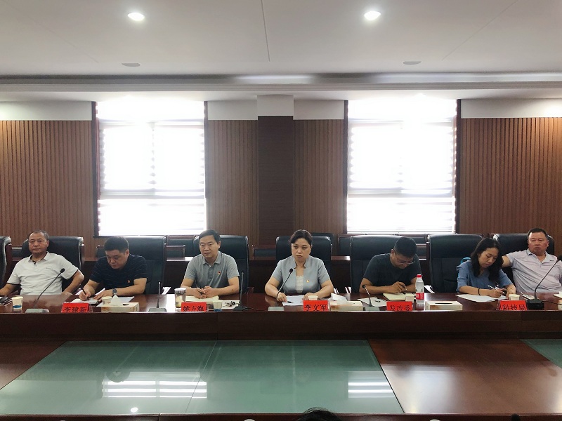 管城区委统战部与区工商联共同召开同民营经济代表人士“一对一”谈心谈话座谈会(图2)