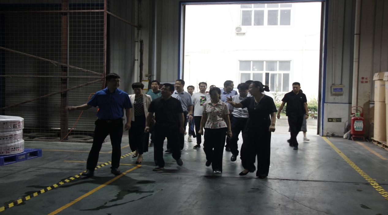 新郑市民营经济“两个健康”提升行动行动暨“一联三帮”保企稳业专项活动信息(图3)