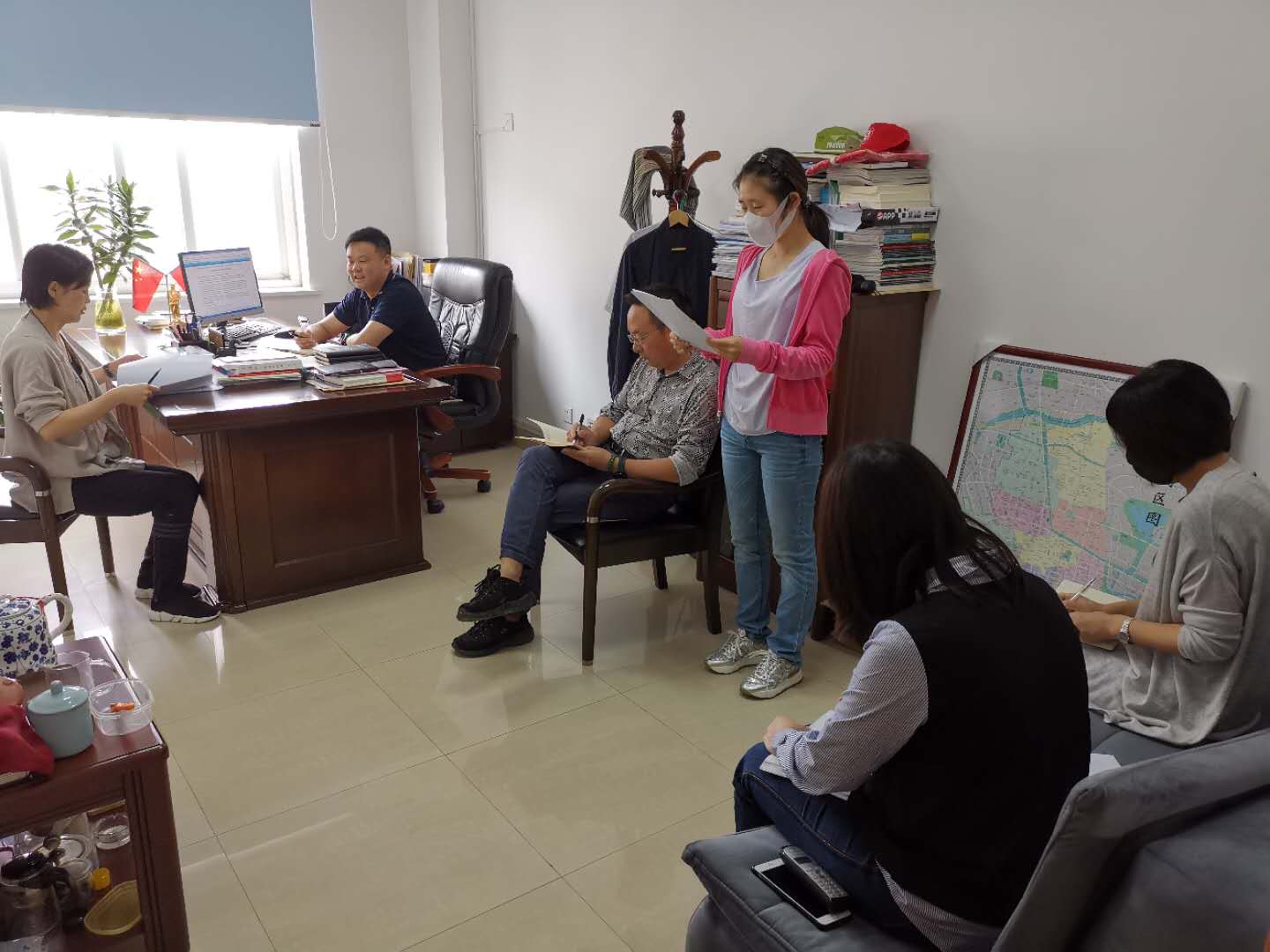 金水区工商联开展节前廉政谈话提醒(图1)