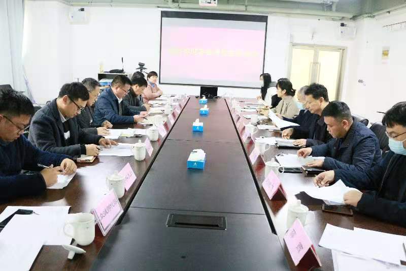 郑州市委统战部副部长、市工商联党组书记李金勇一行莅临金水区民营企业走访调研(图2)