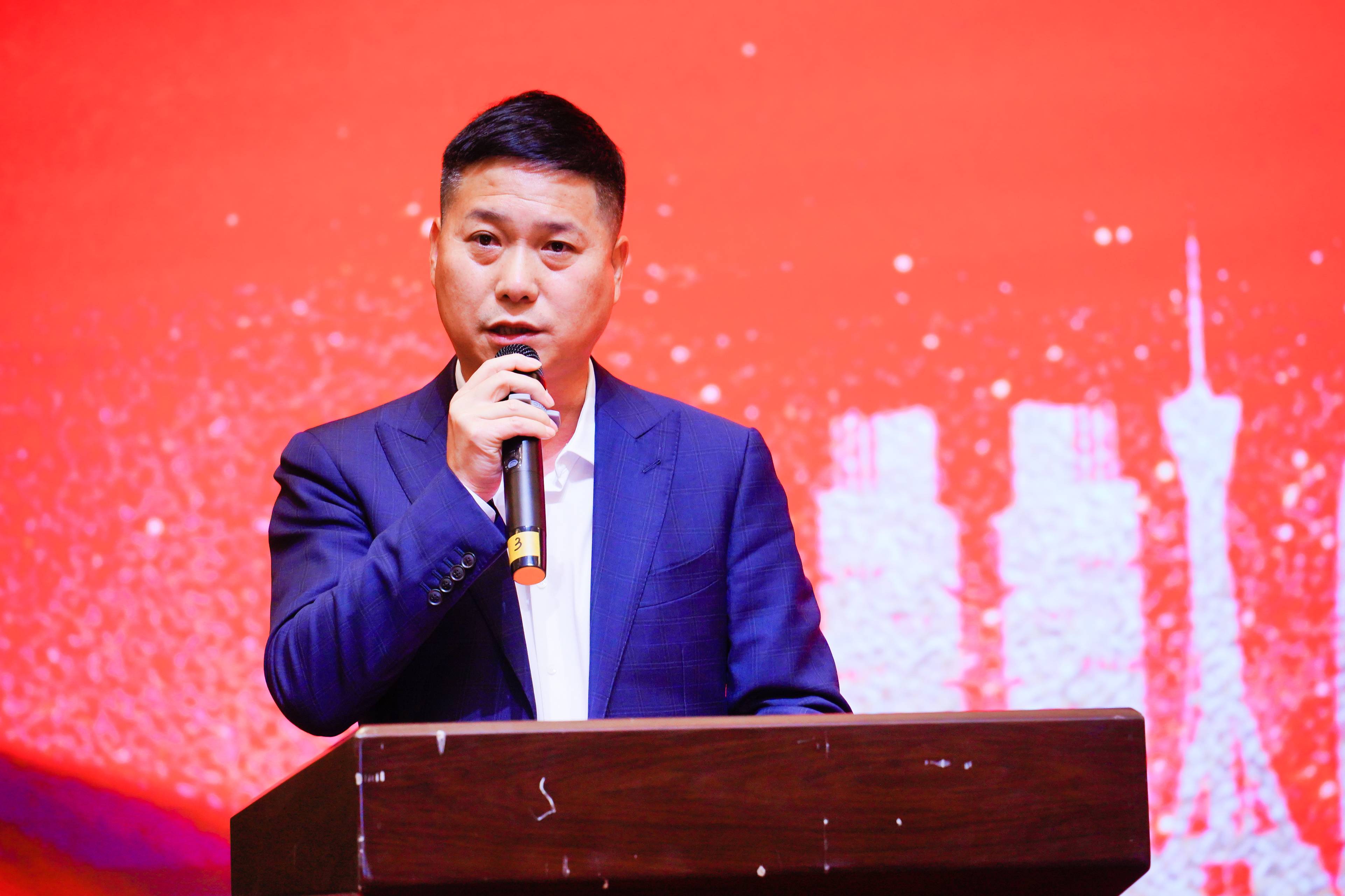 王创红.jpg