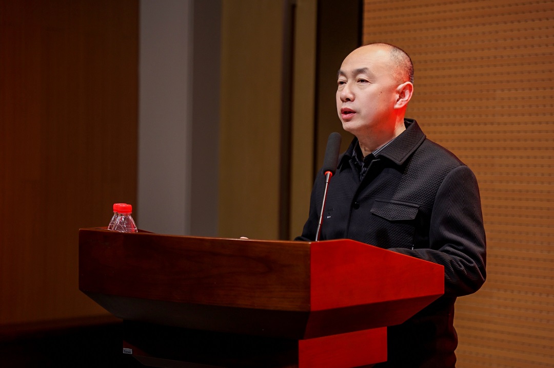 茹东晓1.jpg