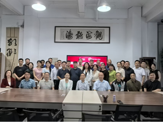 郑州市新乡商会与中築会共同举办行业对接交流会(图2)