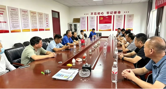 郑州市新乡商会返乡考察(图1) 郑州市新乡商会返乡考察(图1)