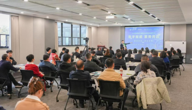 郑州经开区工商联“企业家会客厅” 第一期成功举办