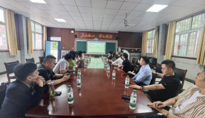 初夏聚贤汇商智 凝心聚力促发展 ——经开区工商联成功举办2026年第二期轮值活动