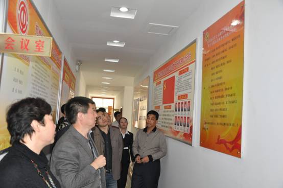 郑州市工商联理想信念教育实践活动督察组赴各县（市、区）督察(图3)