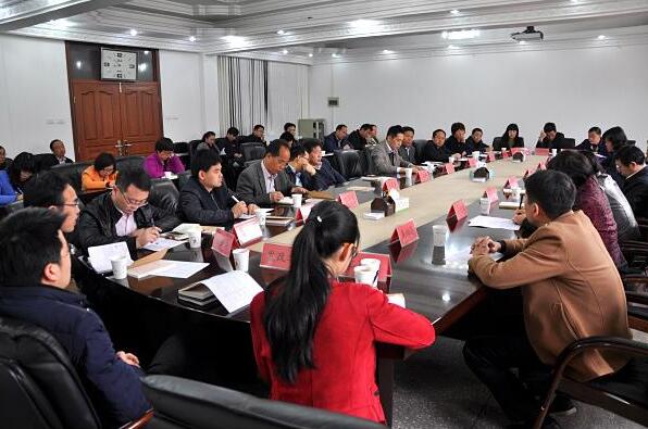 登封市召开非公有制经济发展座谈会(图1)