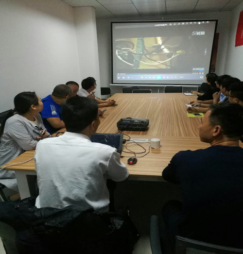 金水区丰庆路街道商会开展消防安全进企业宣传活动(图3)