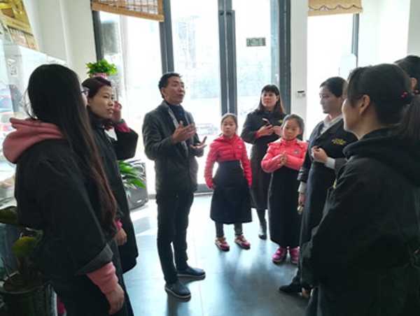 郑州舞阳商会三八节的甜蜜礼物(图1)
