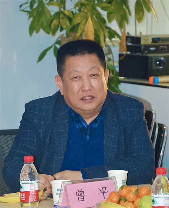 郑州市家居装饰设计商会“互帮互助，诚信感恩”研讨会圆满结束(图4)