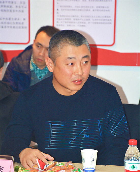 郑州市家居装饰设计商会“互帮互助，诚信感恩”研讨会圆满结束(图6)