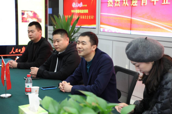 郑州市青年企业家商会代表拜访人民日报数字传播（河南）有限公司：探索合作新模式(图1)